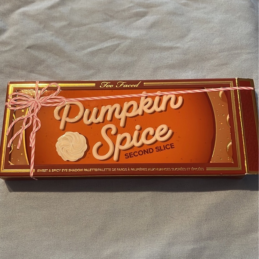 Too Faced Pumpkin pie second slice. New never used I just have too many palettes